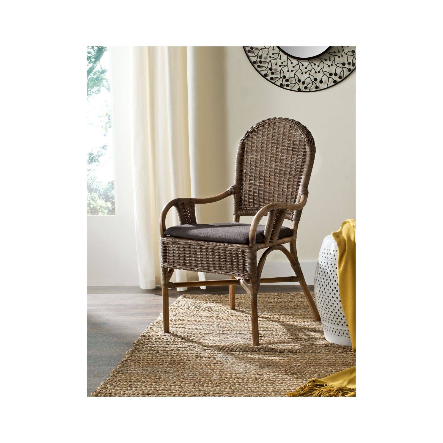 Brown Arm Chair O8622