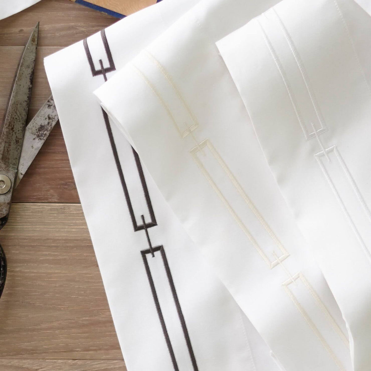 Sateen Flat Sheet - Full/Queen F76631