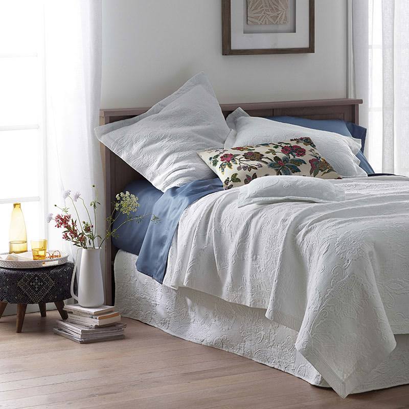Full Cotton Matelasse Coverlet in Dark Gray I7309