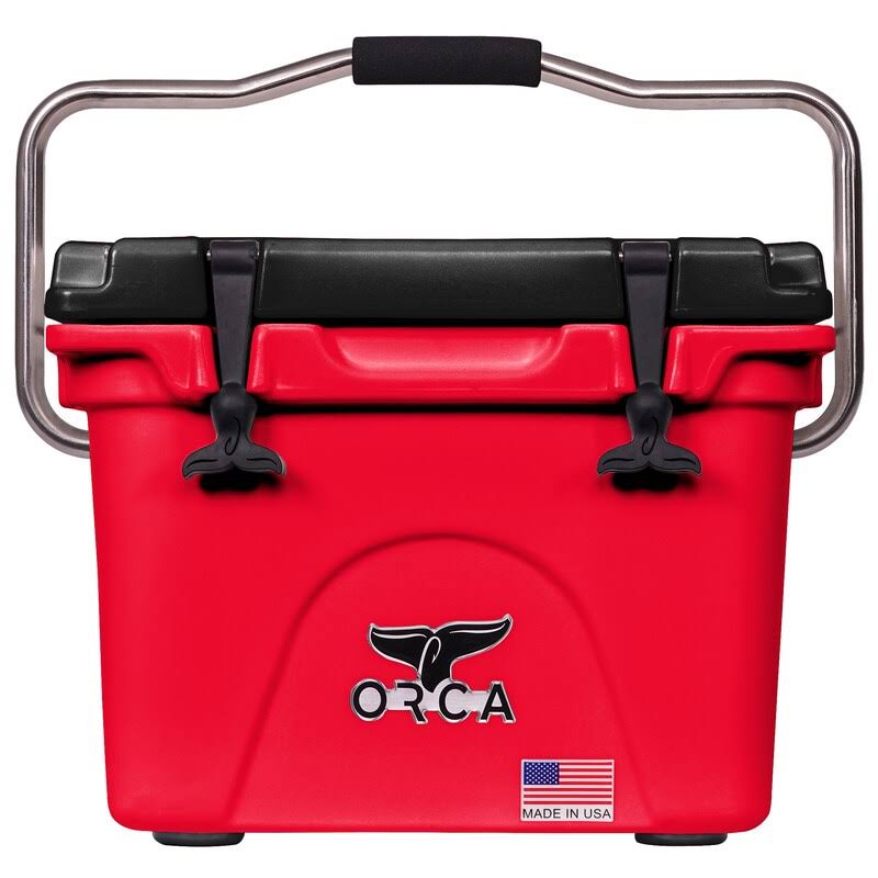 Red 20-Quart Hard-Sided Cooler K7661