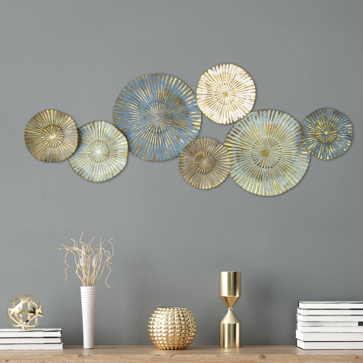 Metal Plates Wall Decor W174