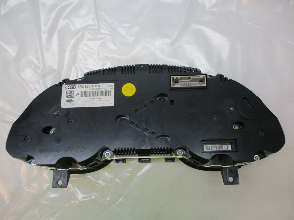 Pre-Owned Audi Q5 Speedometer Cluster OEM D419
