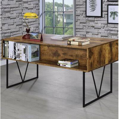 Antique Nutmeg Desk Y419786
