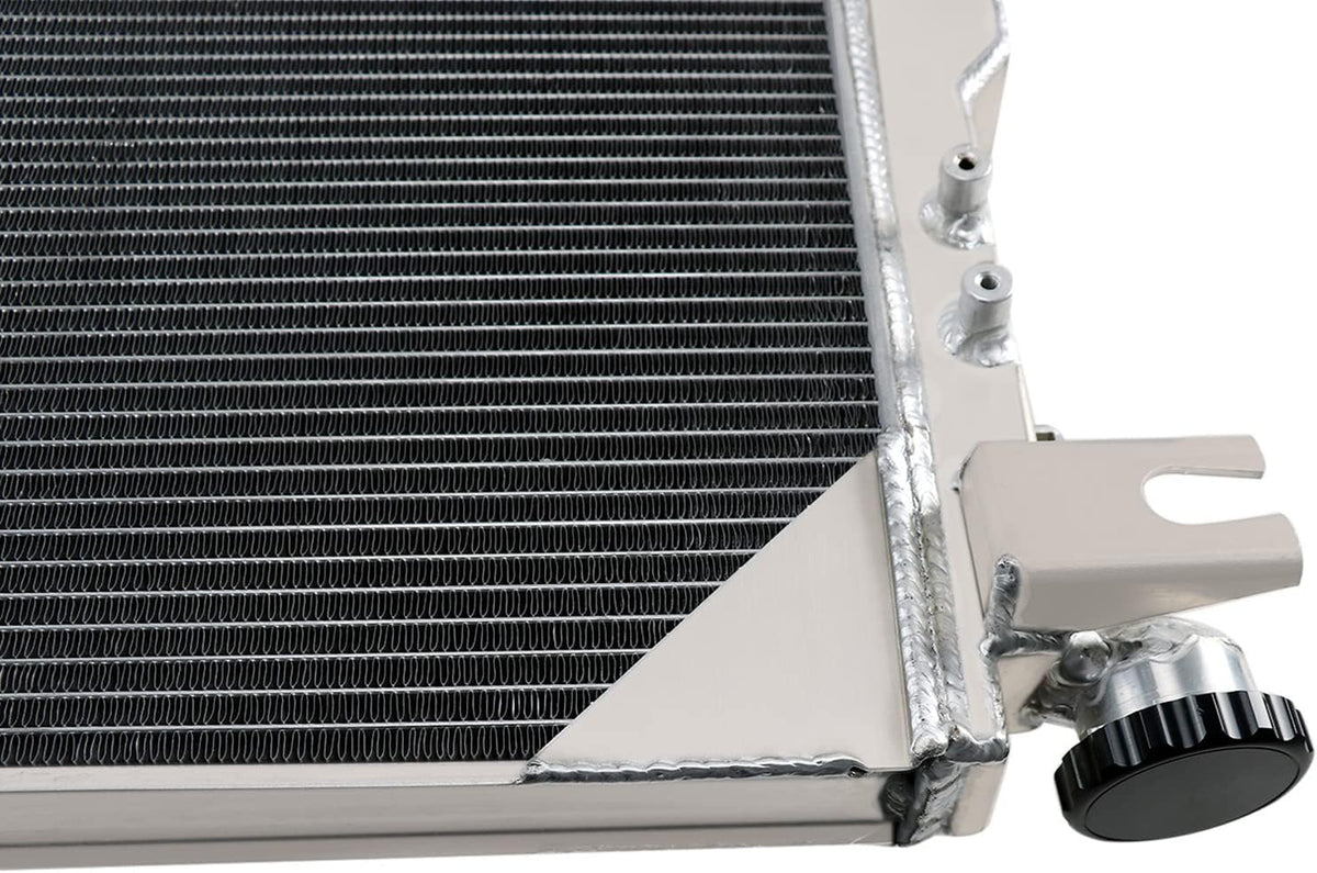 Aluminum Radiator 3 Row Core for Jeep Wrangler JK 3.6L 3.8L V6 M8136