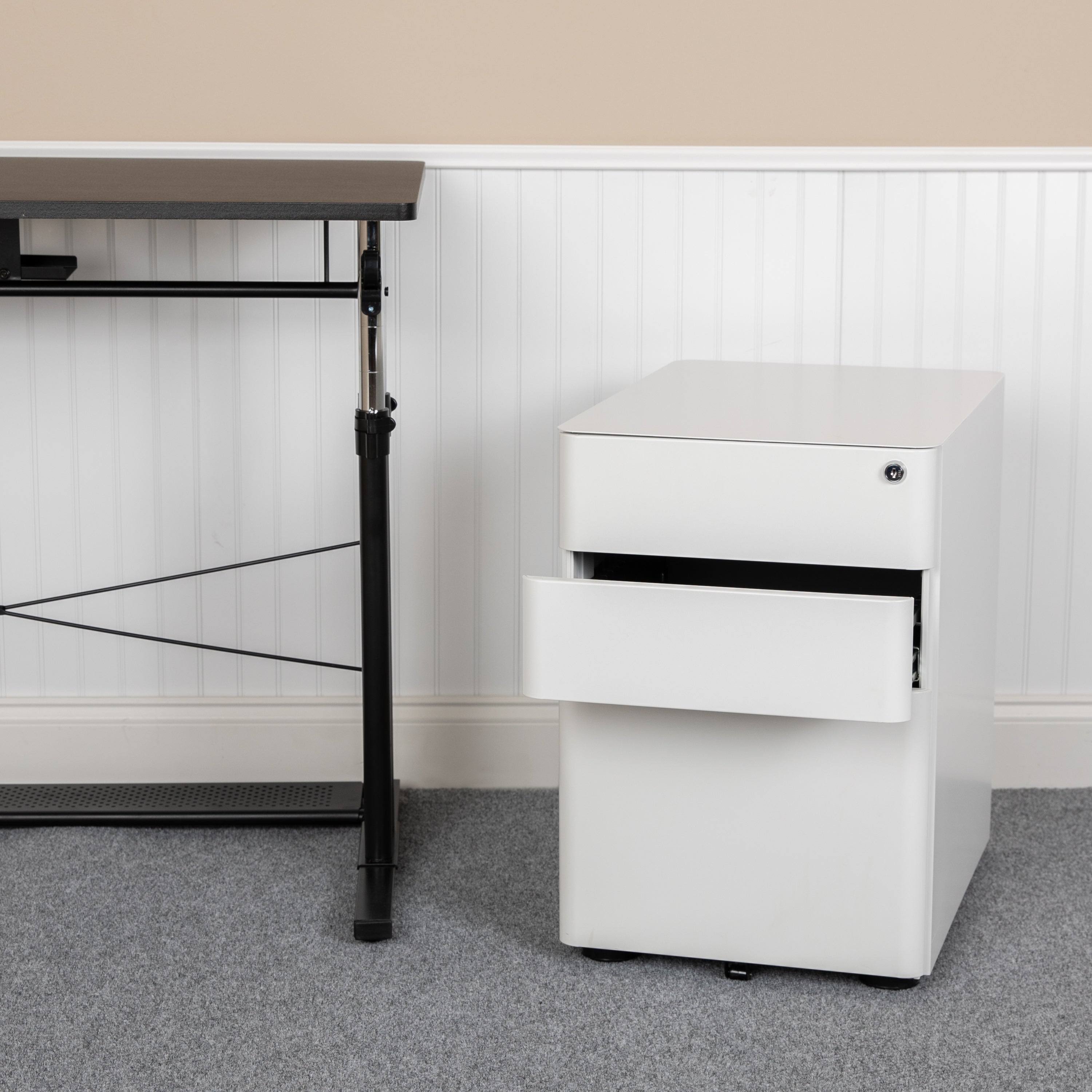 White 3-Drawer Locking Filing Cabinet Z937911