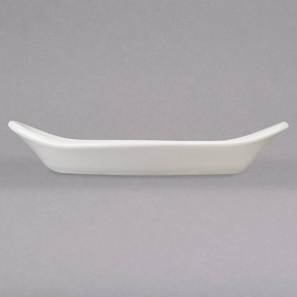 White 6 oz. Oval Welsh Rarebit Dish Q218