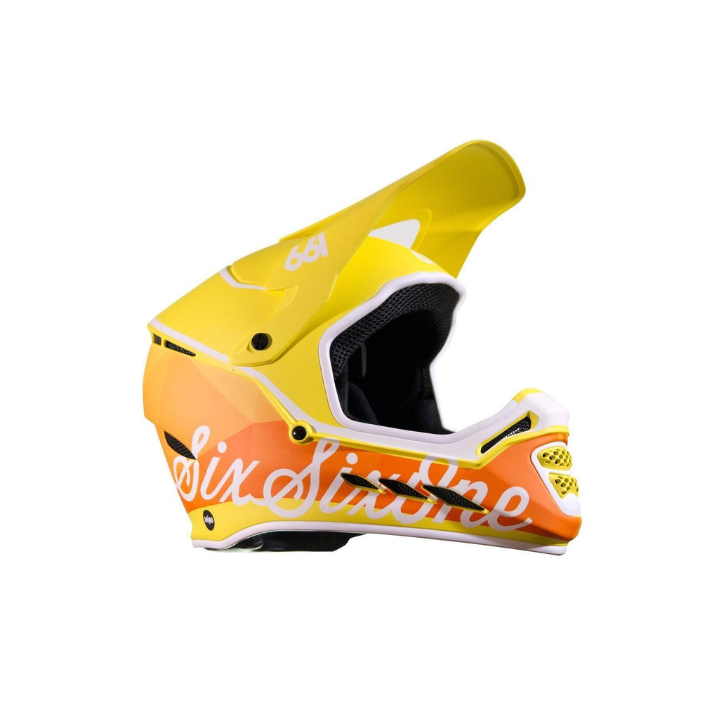 Geo Citrus Helmet R640