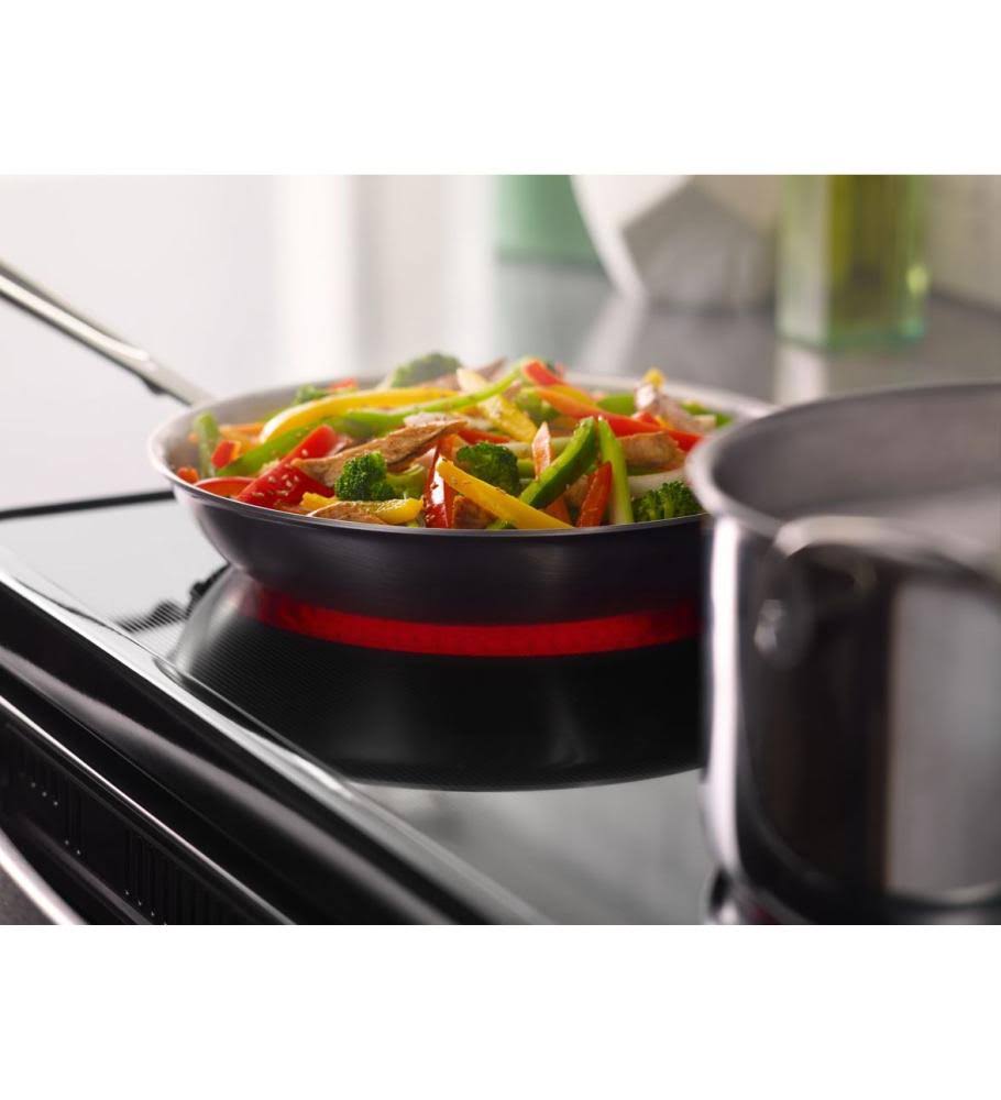 Freestanding Electric Range 5.3 cu ft Stainless Steel P791