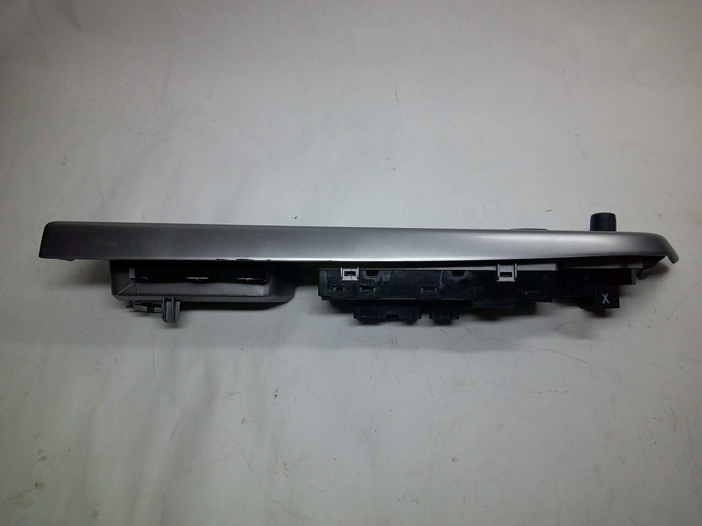 15-16 Subaru Impreza Limited Front Driver Master Power Window Lock Switch OEM U7560