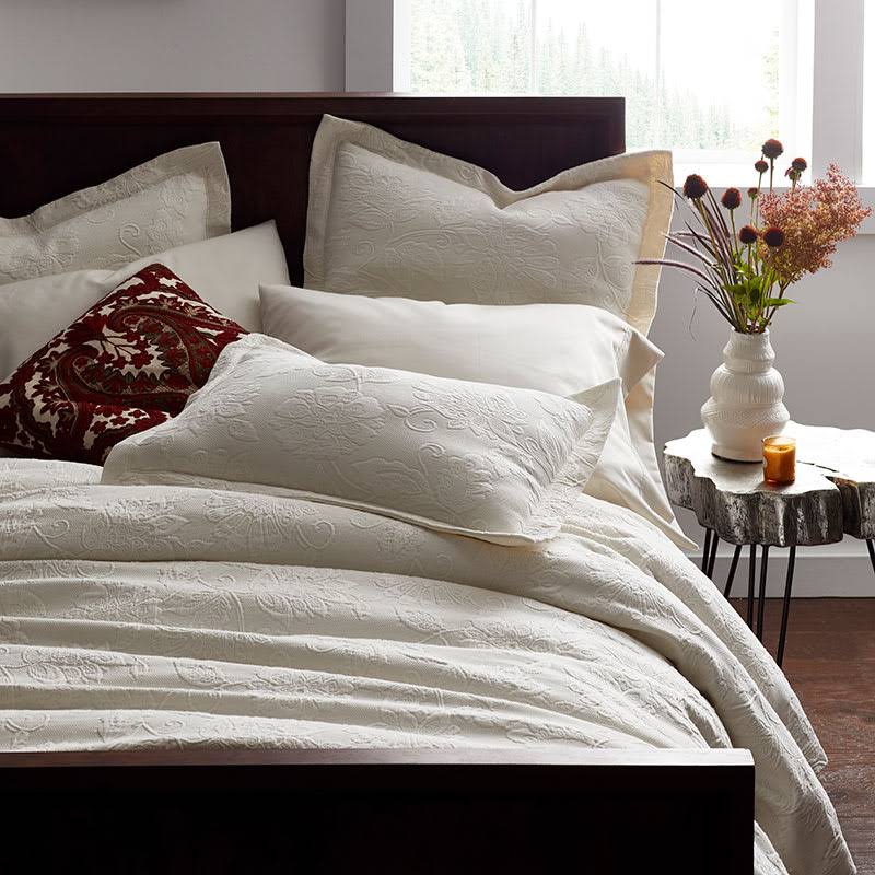 Full Cotton Matelasse Coverlet in Dark Gray I7309