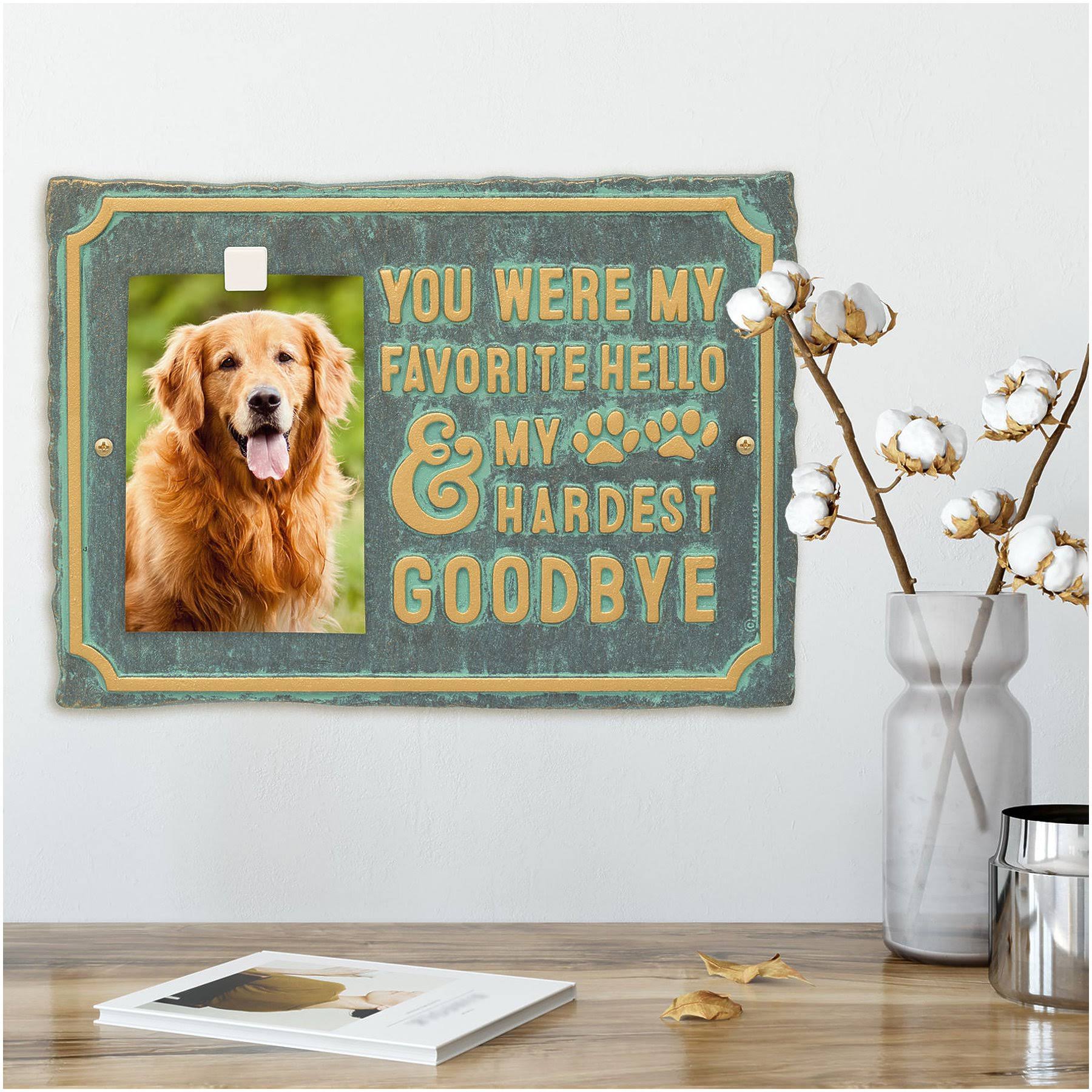 Pet Memorial Photo Wall Sign with Paw Prints and Picture Clip G794970