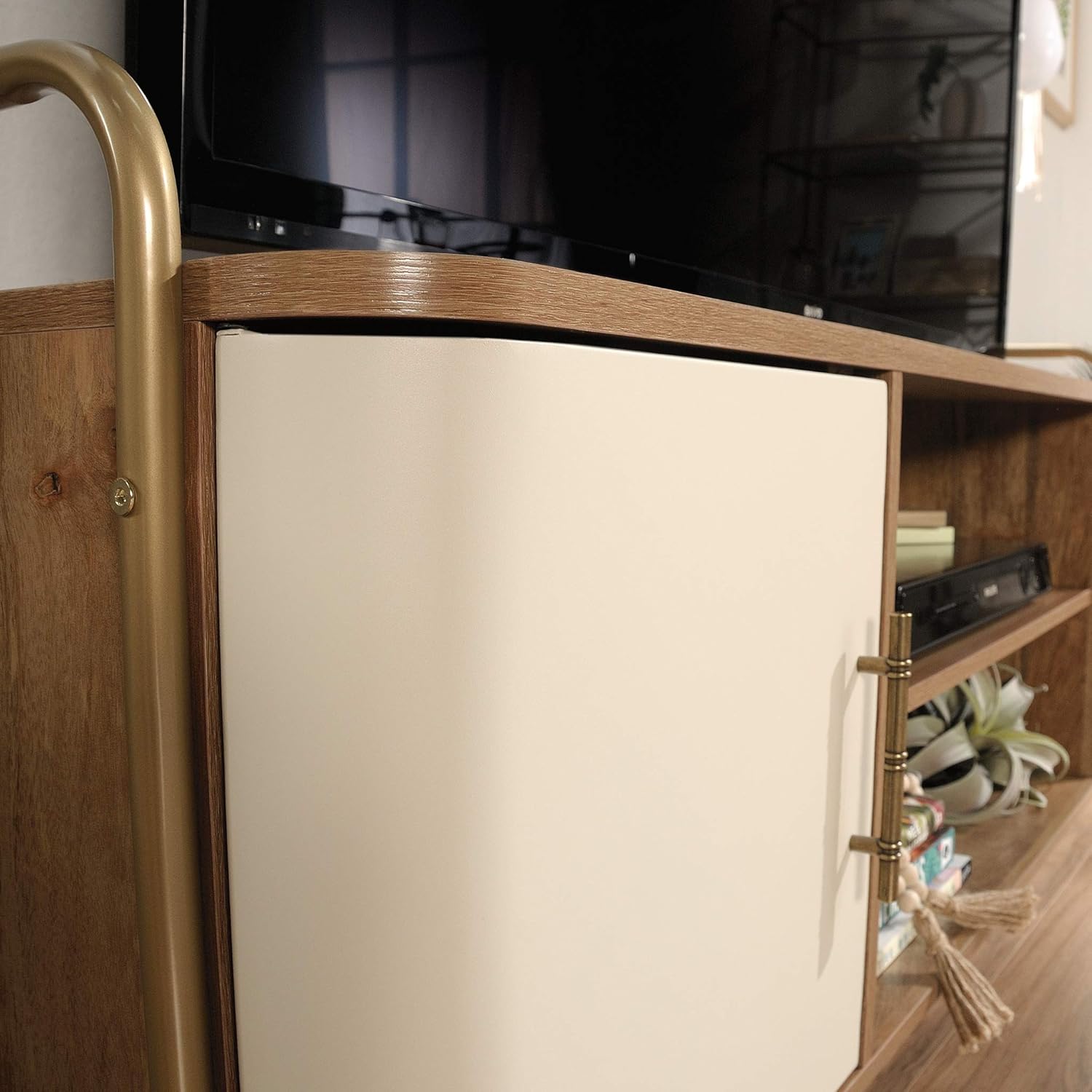 Sindoori Mango Entertainment Credenza M60897